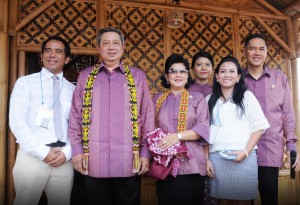 PRESIDENT  AND TRADE MINISTER OF INDOONESIA
